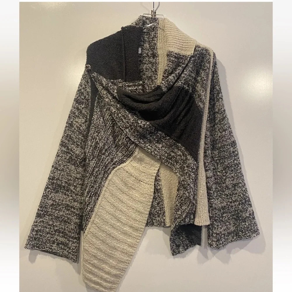 Cannisse‎ Wool Blend Draped Cardigan Sweater Womens Size Medium (bc)